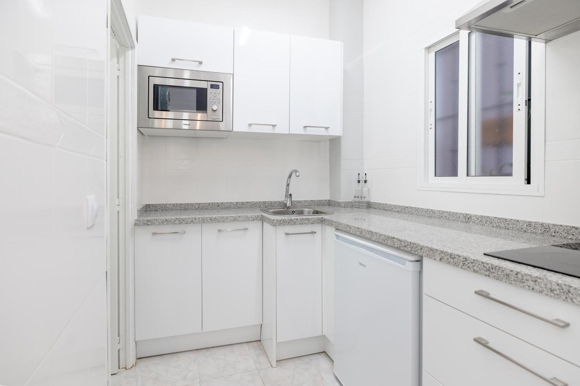 Apartamentos Trianasol Севилья Экстерьер фото