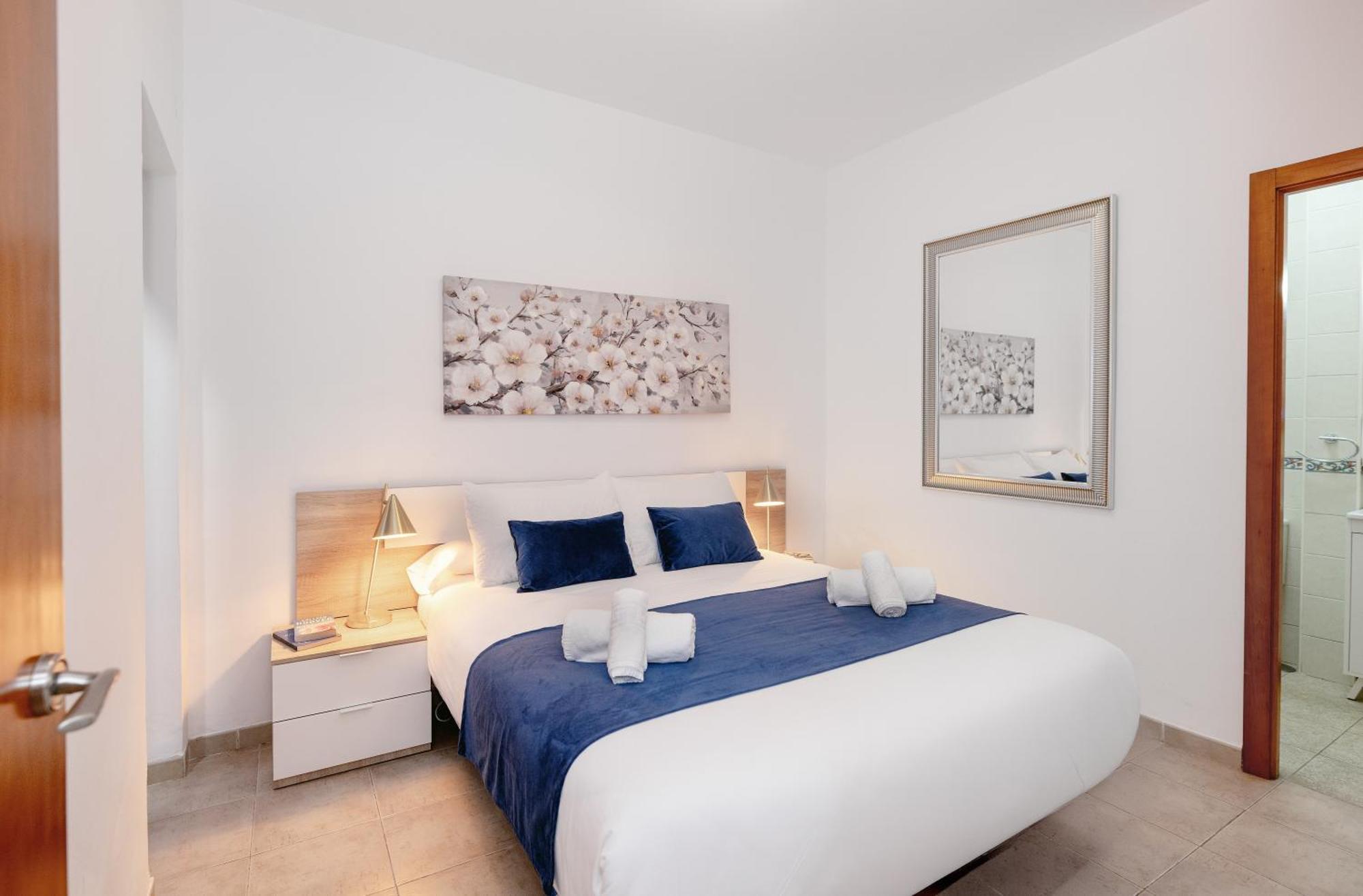 Apartamentos Trianasol Севилья Экстерьер фото